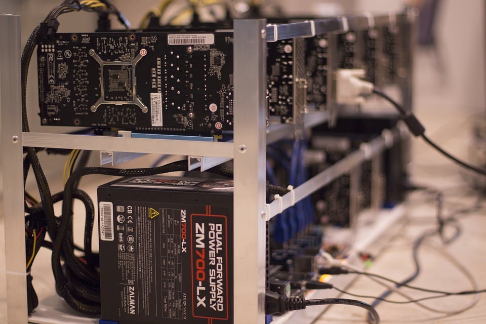 Bitcoin-Mining-Grafikkarte-FPGA-ASIC